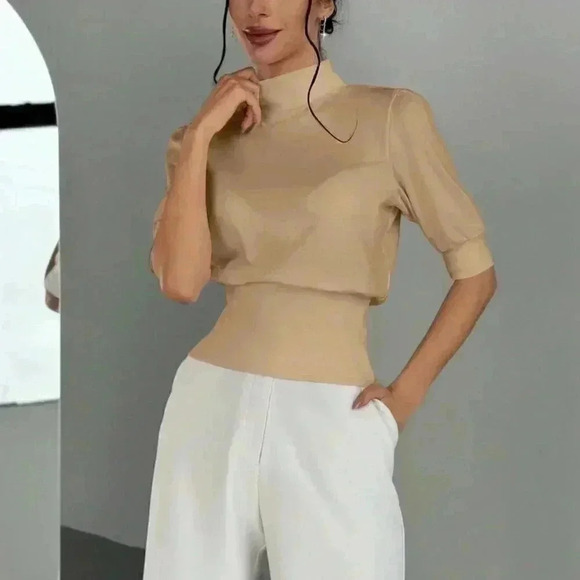 Apricot Women's Color Stand Collar Waist Cinched Bubble Sleeve Shirt - Picture 4 of 6